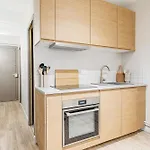 Modern Family With 3 Bedrooms And 2 Bathrooms For 6 People Lejlighed Paris